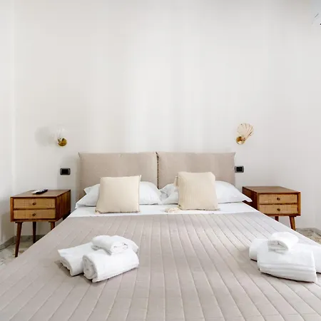 Augustea Urban 公寓 *